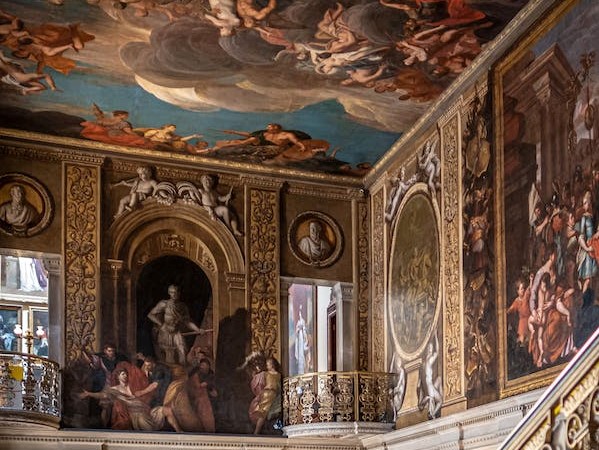 image of inside of chatsworth house